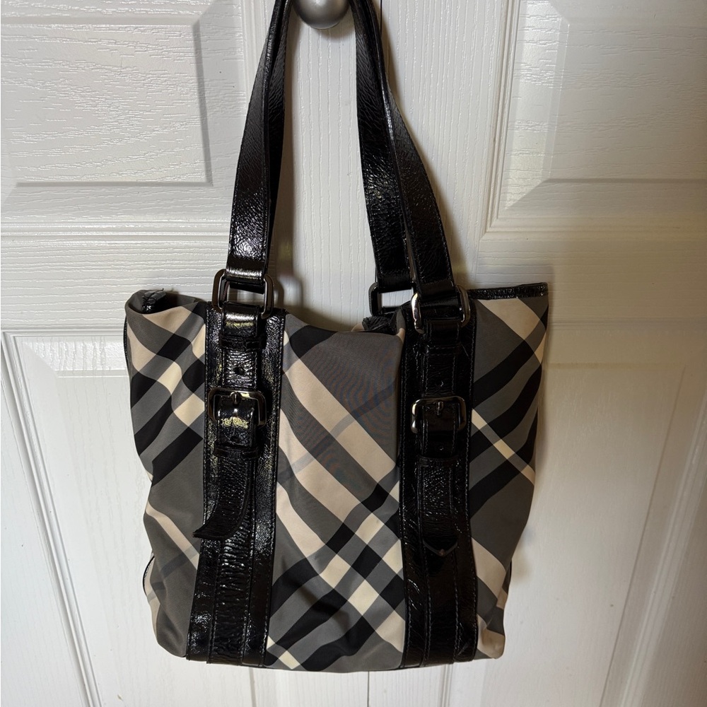 Burberry Beat Check Victoria Nylon Tote Bag